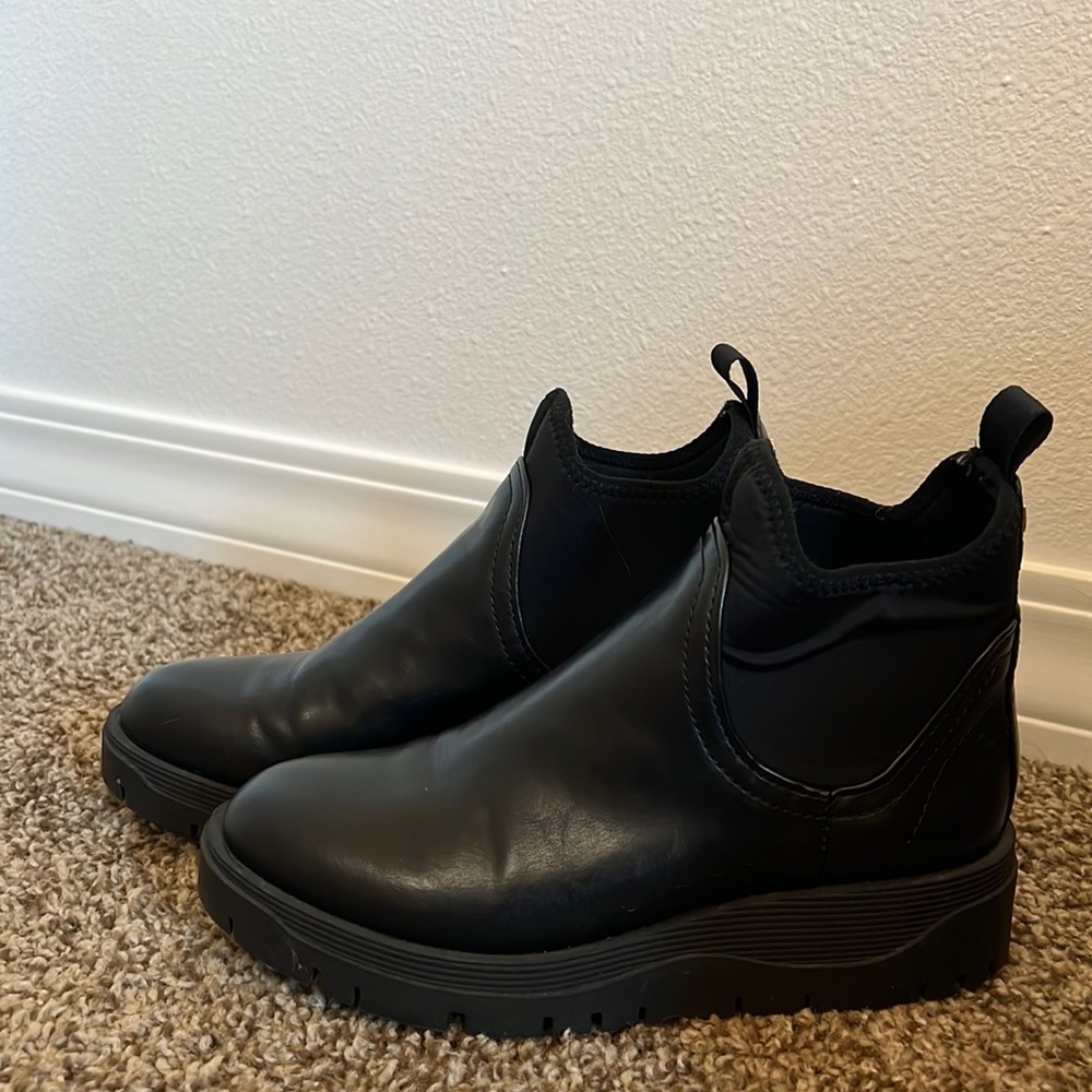 Circus by Sam Edelman Chelsea Ankle Boots